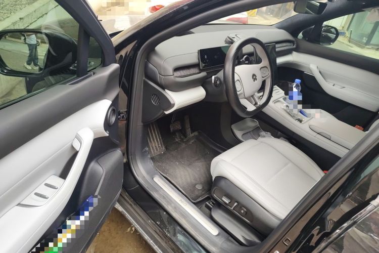 Used Nio ES6 2024 75 kWh Driver Seat