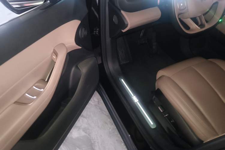 Used Nio ES6 2024 75 kWh Driver Seat