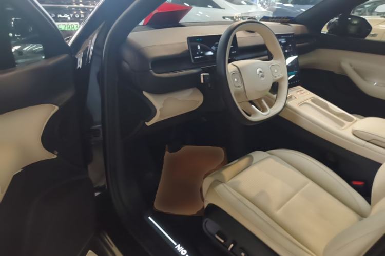 Used Nio ES6 2024 75 kWh Driver Seat