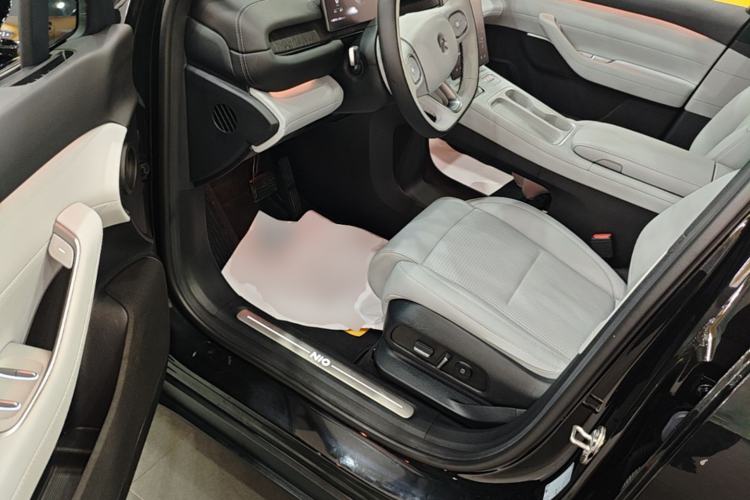 Used Nio ES6 2024 75 kWh Driver Seat