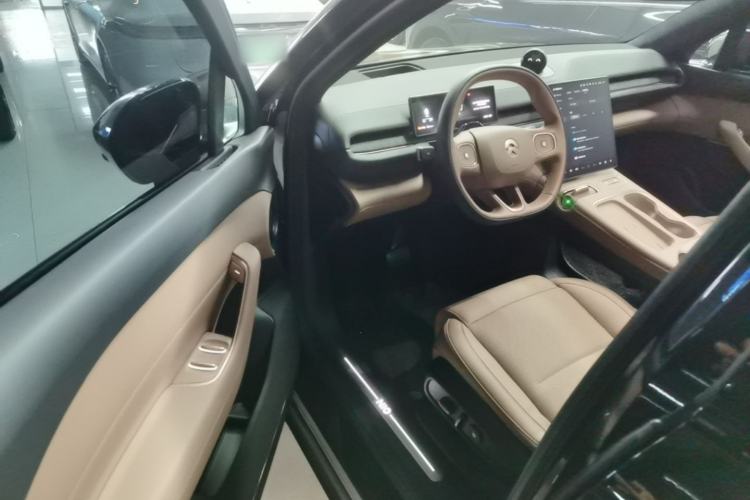 Used Nio ES6 2024 75 kWh Driver Seat