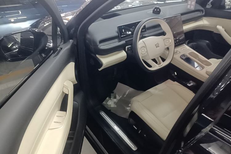 Used Nio ES6 2024 75 kWh Driver Seat