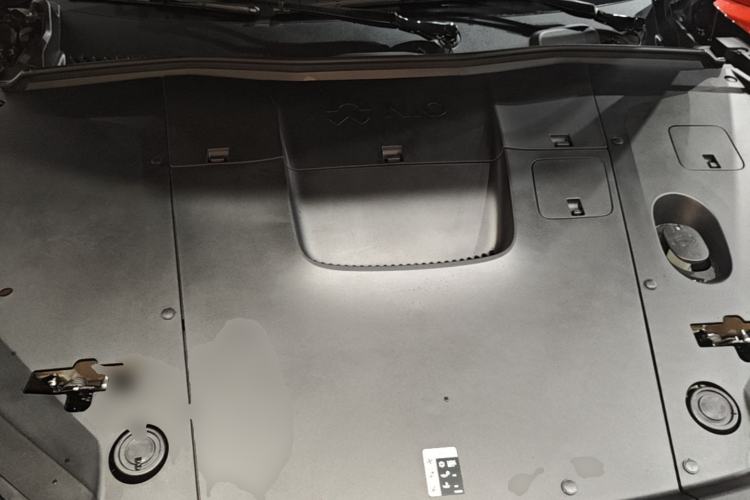 Used Nio ES6 2024 75 kWh Engine Bay