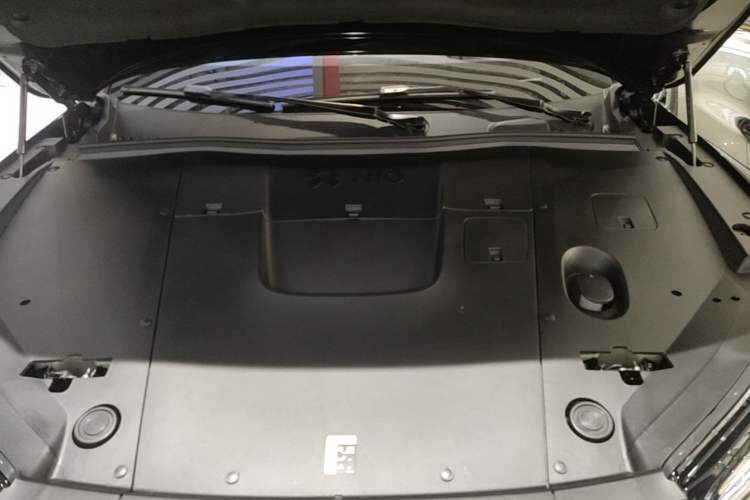 Used Nio ES6 2024 75 kWh Engine Bay