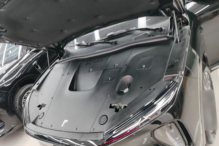 Used Nio ES6 2024 75 kWh Engine Bay