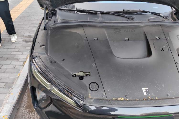 Used Nio ES6 2024 100kWh Engine Bay Right