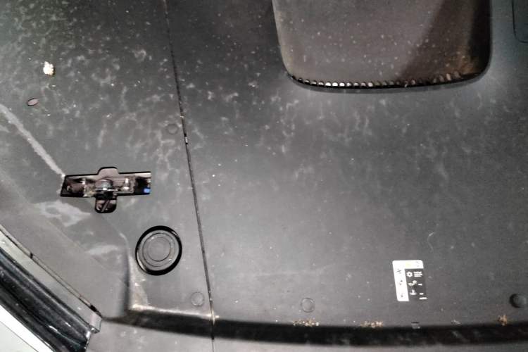 Used Nio ES6 2024 75 kWh Engine Bay Right