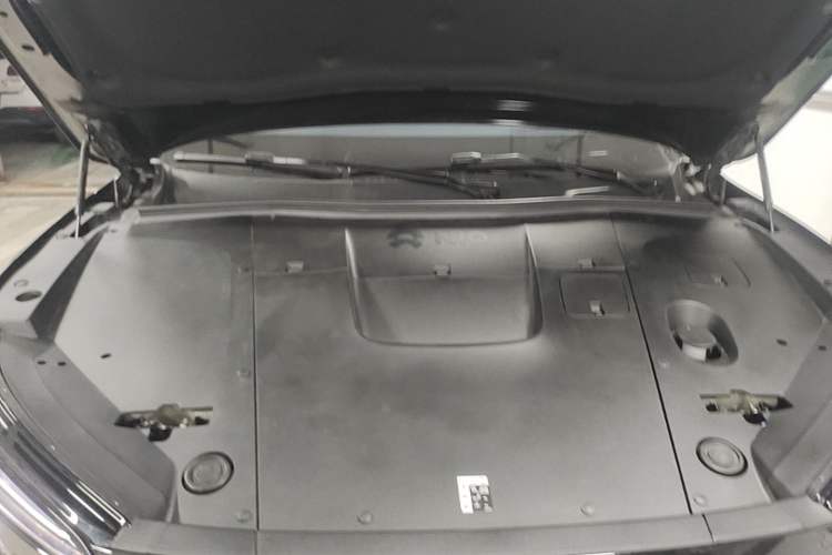 Used Nio ES6 2024 75 kWh Engine Bay