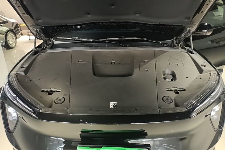 Used Nio ES6 2024 75 kWh Engine Bay
