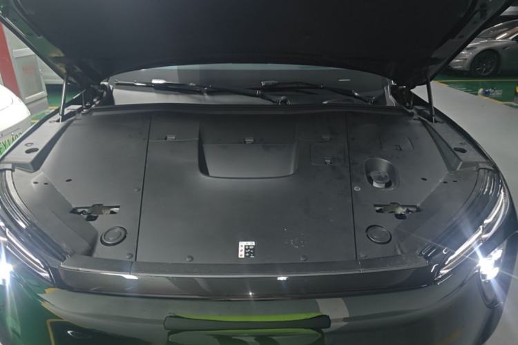 Used Nio ES6 2024 75 kWh Engine Bay