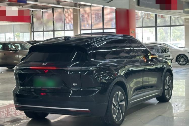 Used Nio ES6 2024 75 kWh Exterior 1
