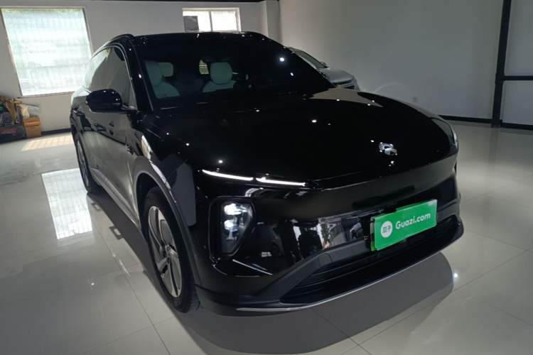 Used Nio ES6 2024 75 kWh Exterior 1
