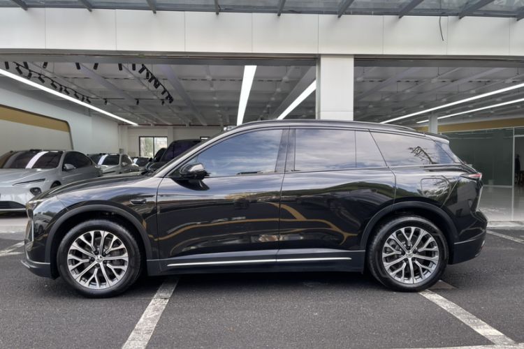 Used Nio ES6 2024 75 kWh Exterior 2