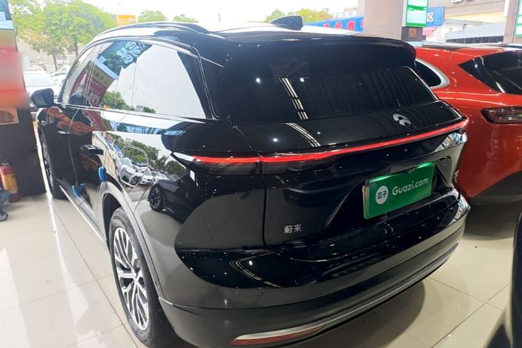 Used Nio ES6 2024 75 kWh Exterior 2