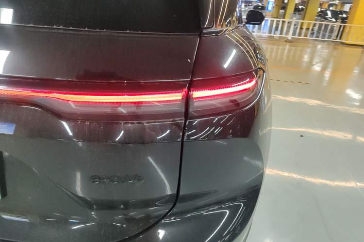 Used Nio ES6 2024 100kWh Exterior 3