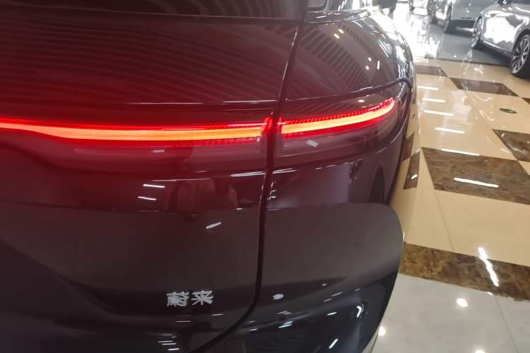 Used Nio ES6 2024 75 kWh Exterior 3