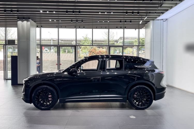 Used Nio ES6 2024 75 kWh Exterior 4