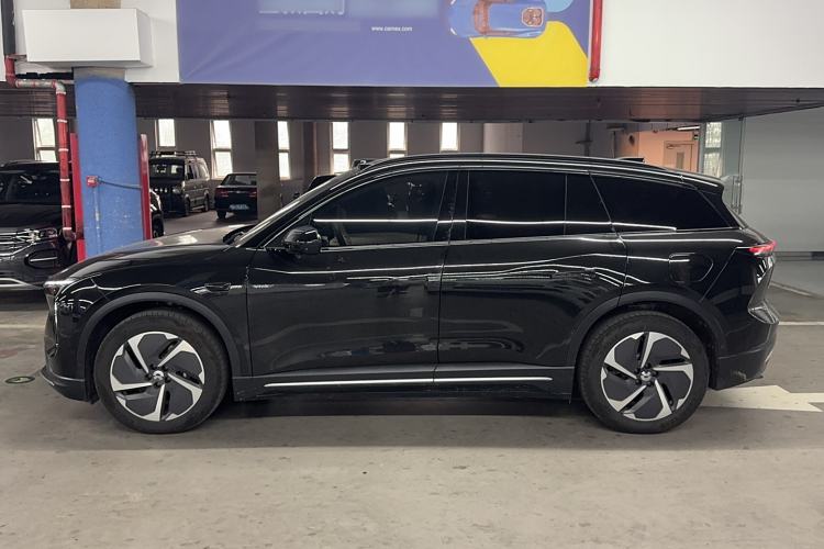 Used Nio ES6 2024 75 kWh Exterior 5