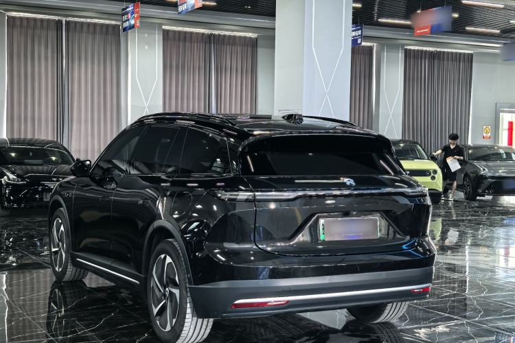 Used Nio ES6 2024 75 kWh Exterior 5