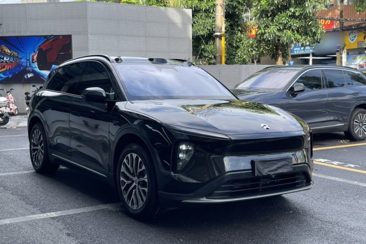 Used Nio ES6 2024 75 kWh Exterior 8