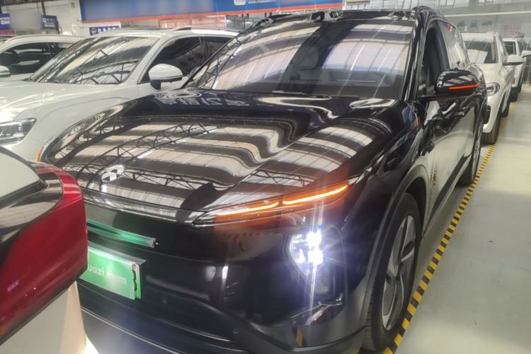 Used Nio ES6 2024 75 kWh Front