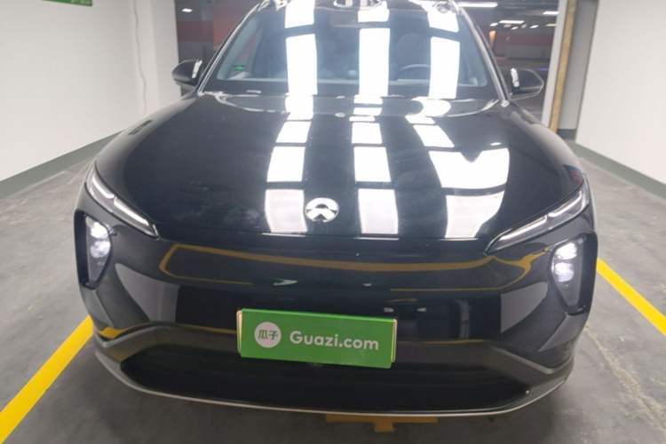 Used Nio ES6 2024 75 kWh Front