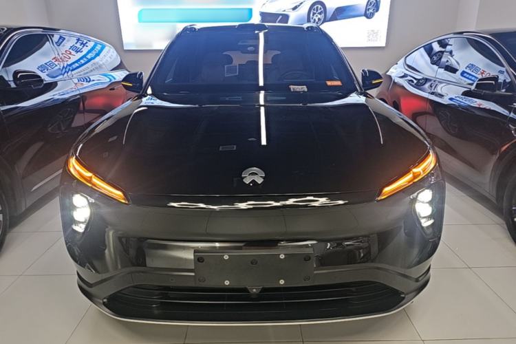 Used Nio ES6 2024 75 kWh Front