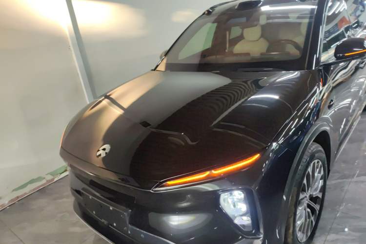 Used Nio ES6 2024 75 kWh Front