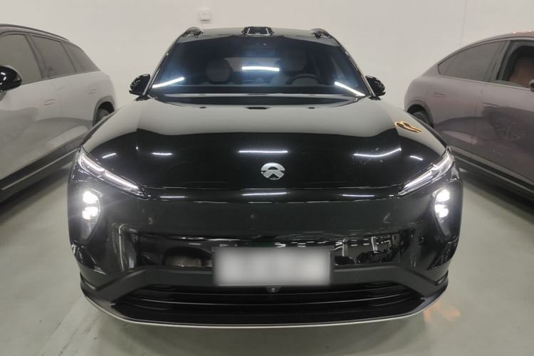 Used Nio ES6 2024 75 kWh Front