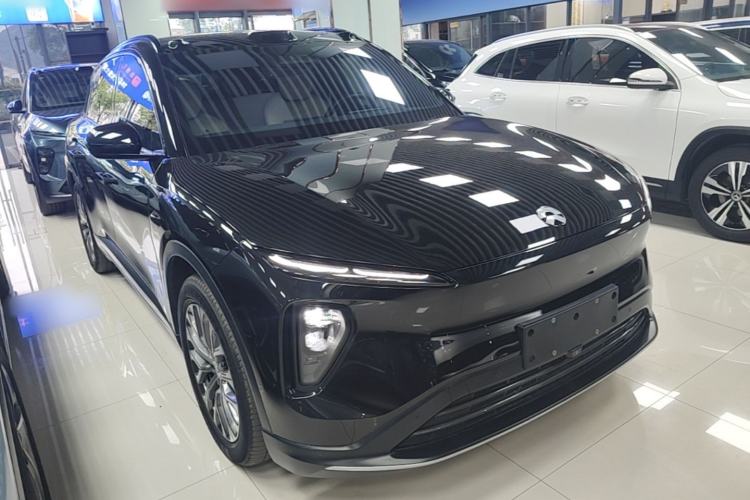 Used Nio ES6 2024 75 kWh Front Right 45 Deg
