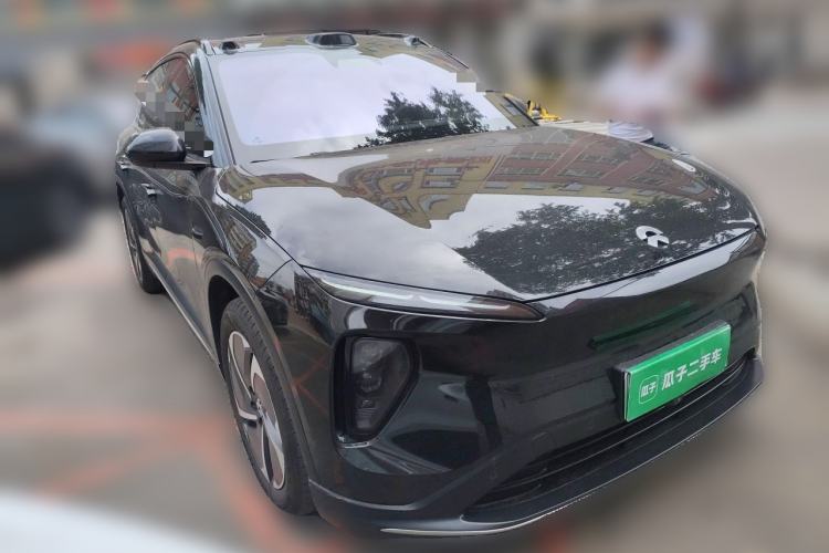 Used Nio ES6 2024 75 kWh Front Right 45 Deg