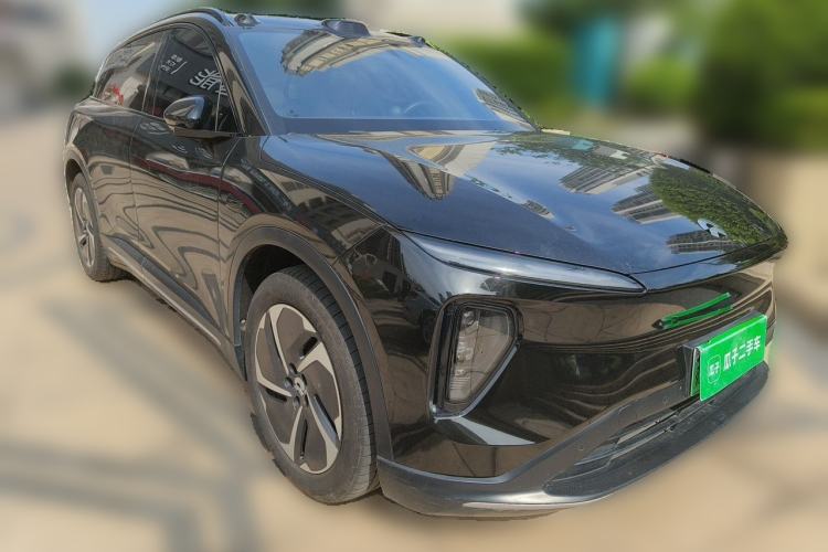 Used Nio ES6 2024 75 kWh Front Right 45 Deg