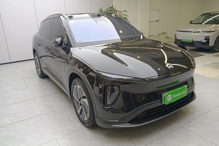 Used Nio ES6 2024 75 kWh Front Right 45 Deg