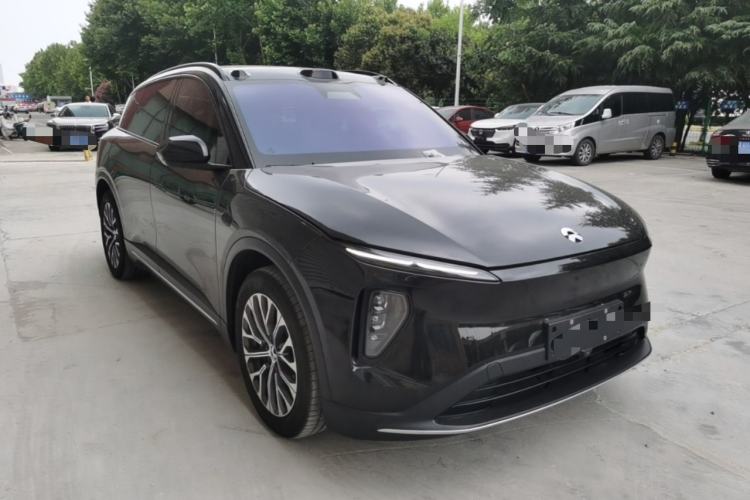 Used Nio ES6 2024 75 kWh Front Right 45 Deg