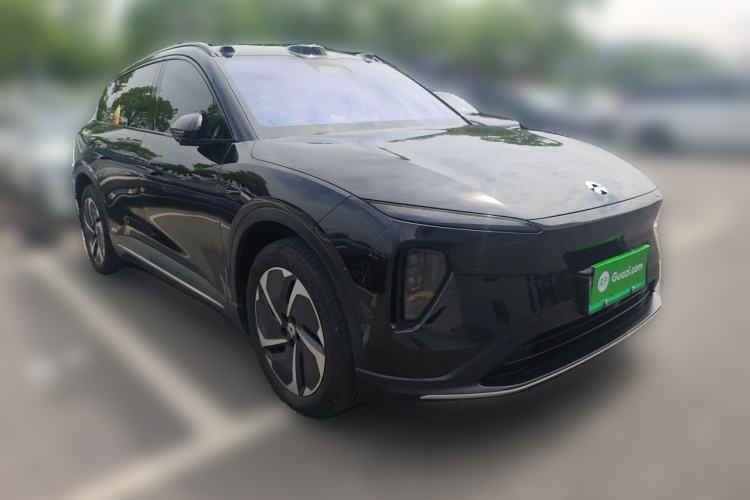 Used Nio ES6 2024 75 kWh Front Right 45 Deg