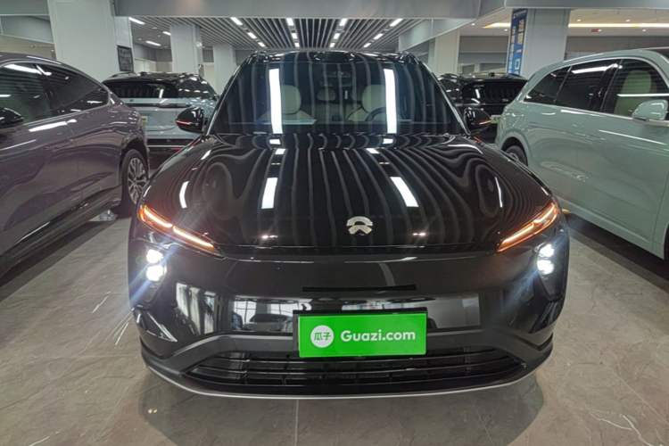 Used Nio ES6 2024 75 kWh Front
