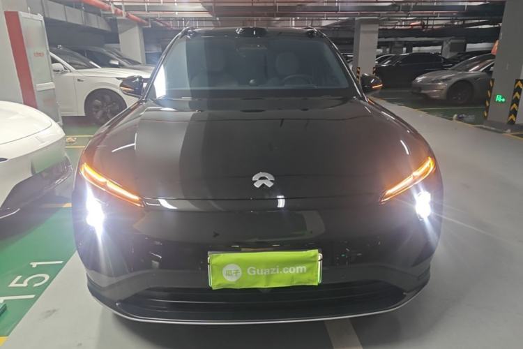 Used Nio ES6 2024 75 kWh Front