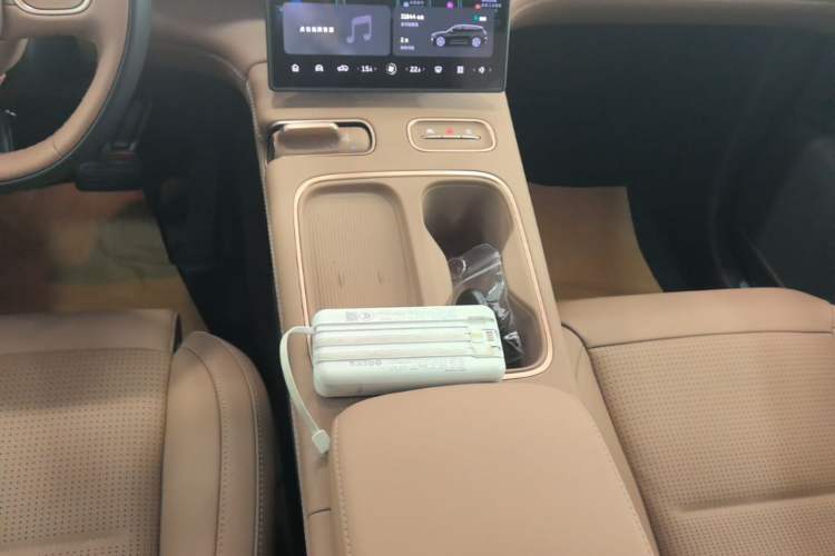 Used Nio ES6 2024 75 kWh Gear Lever