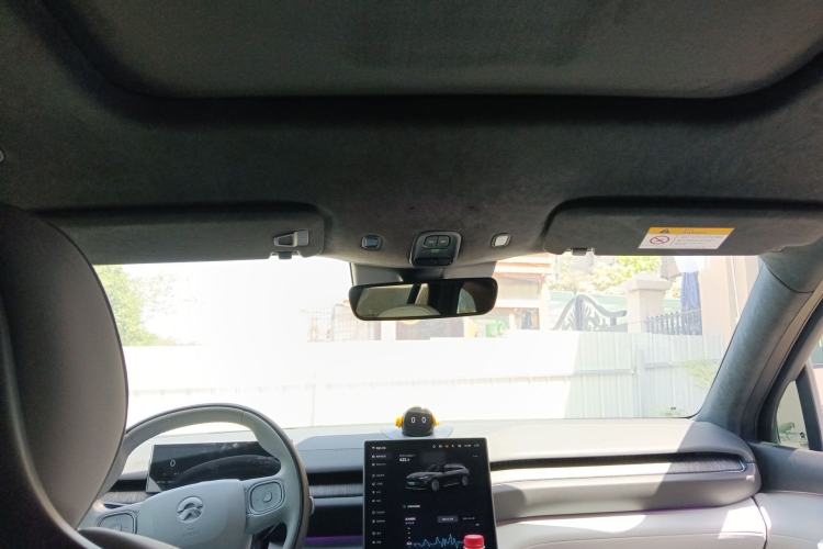 Used Nio ES6 2024 75 kWh Headliner