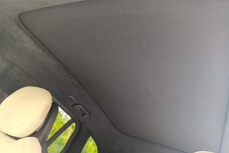 Used Nio ES6 2024 75 kWh Headliner