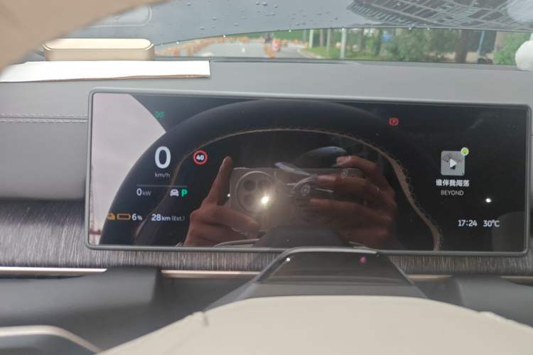 Used Nio ES6 2024 75 kWh Instrument Cluster