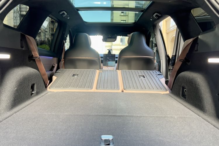 Used Nio ES6 2024 75 kWh Interior 5
