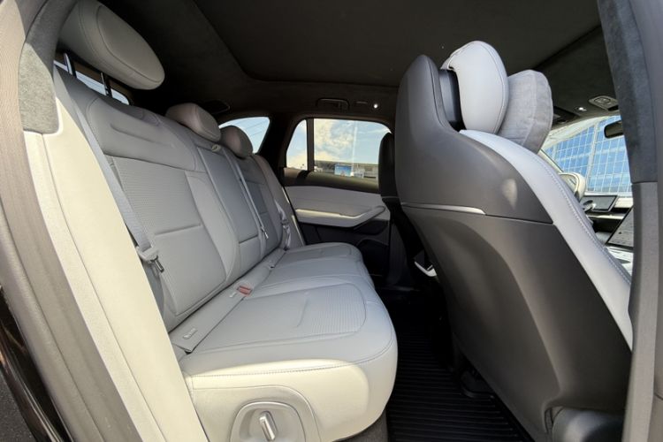 Used Nio ES6 2024 75 kWh Interior 6
