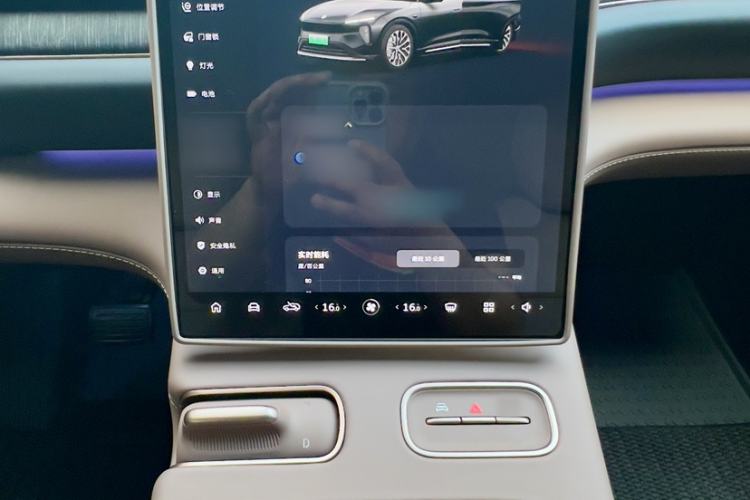 Used Nio ES6 2024 75 kWh Interior 6