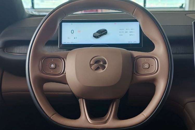 Used Nio ES6 2024 75 kWh Interior 7