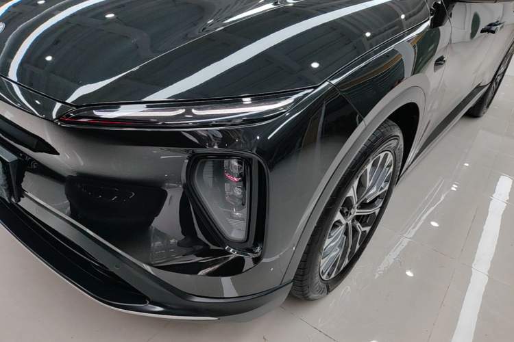 Used Nio ES6 2024 75 kWh Left Front Headlight