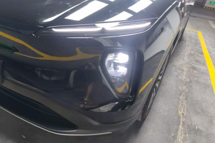 Used Nio ES6 2024 75 kWh Left Front Headlight