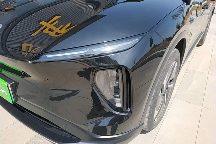 Used Nio ES6 2024 75 kWh Left Front Headlight