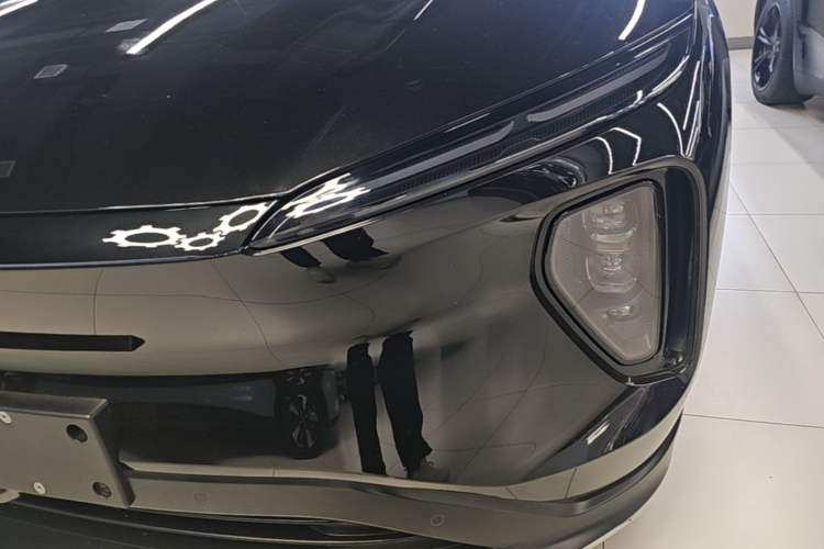 Used Nio ES6 2024 75 kWh Left Front Headlight