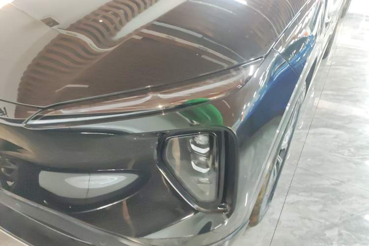 Used Nio ES6 2024 75 kWh Left Front Headlight